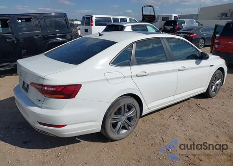 2019 Volkswagen Jetta 1.4T R-Line/1.4T S/1.4T Se z USA, uszkodzony, nr VIN 3VWC57BU2KM086772